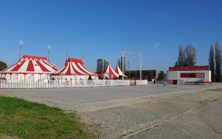 Alquiler de carpas de circo para eventos en España